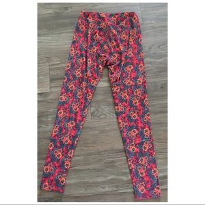 BRAND NEW! LuLaRoe Floral Leggings